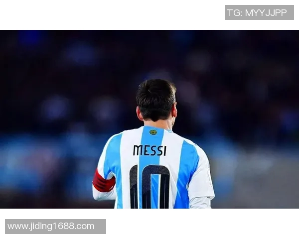 皇家马德里官方宣布续约梅开二度的科文特朗，球迷欢呼连连